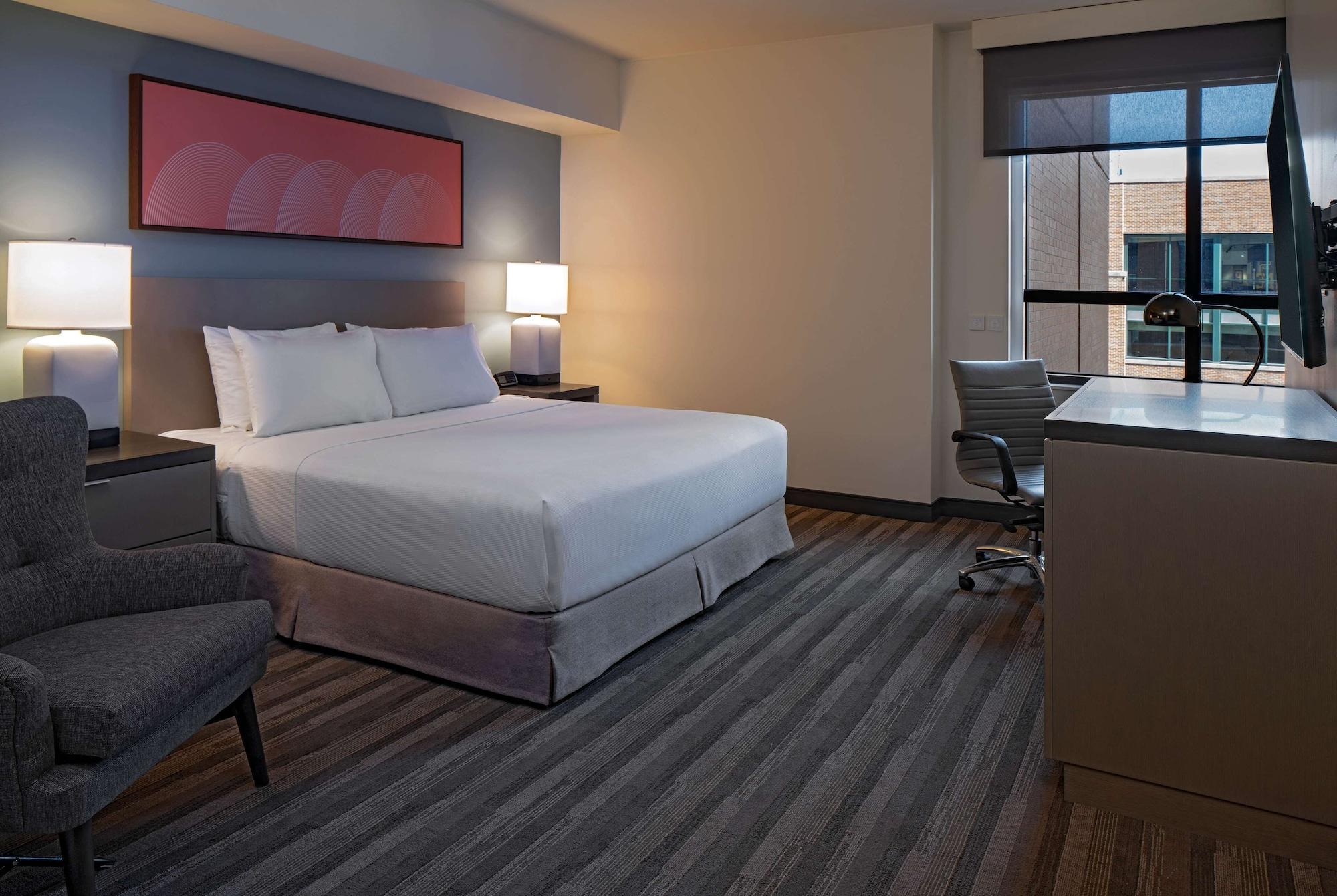 Отель Hyatt House Indianapolis Downtown Экстерьер фото