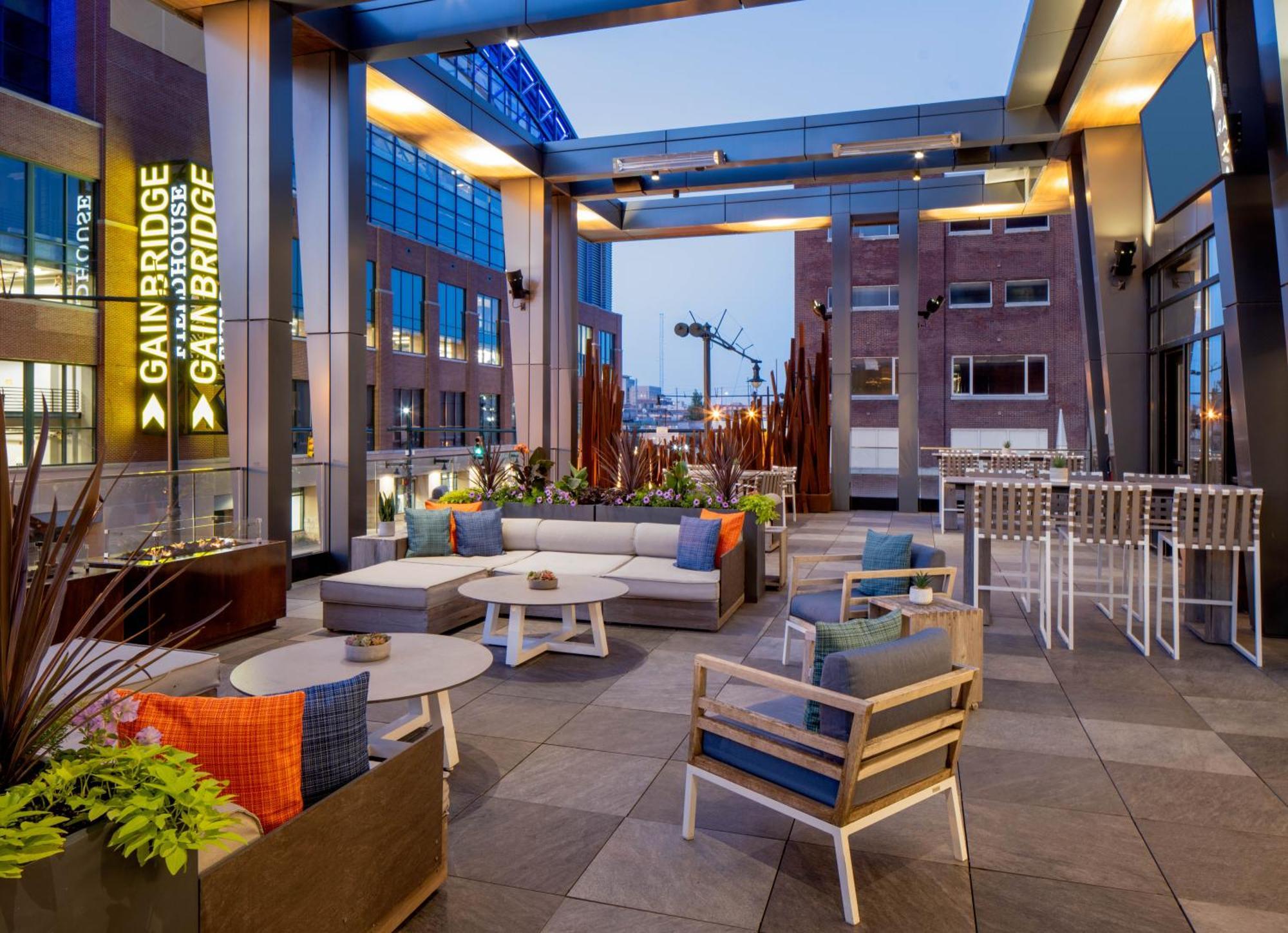 Отель Hyatt House Indianapolis Downtown Экстерьер фото
