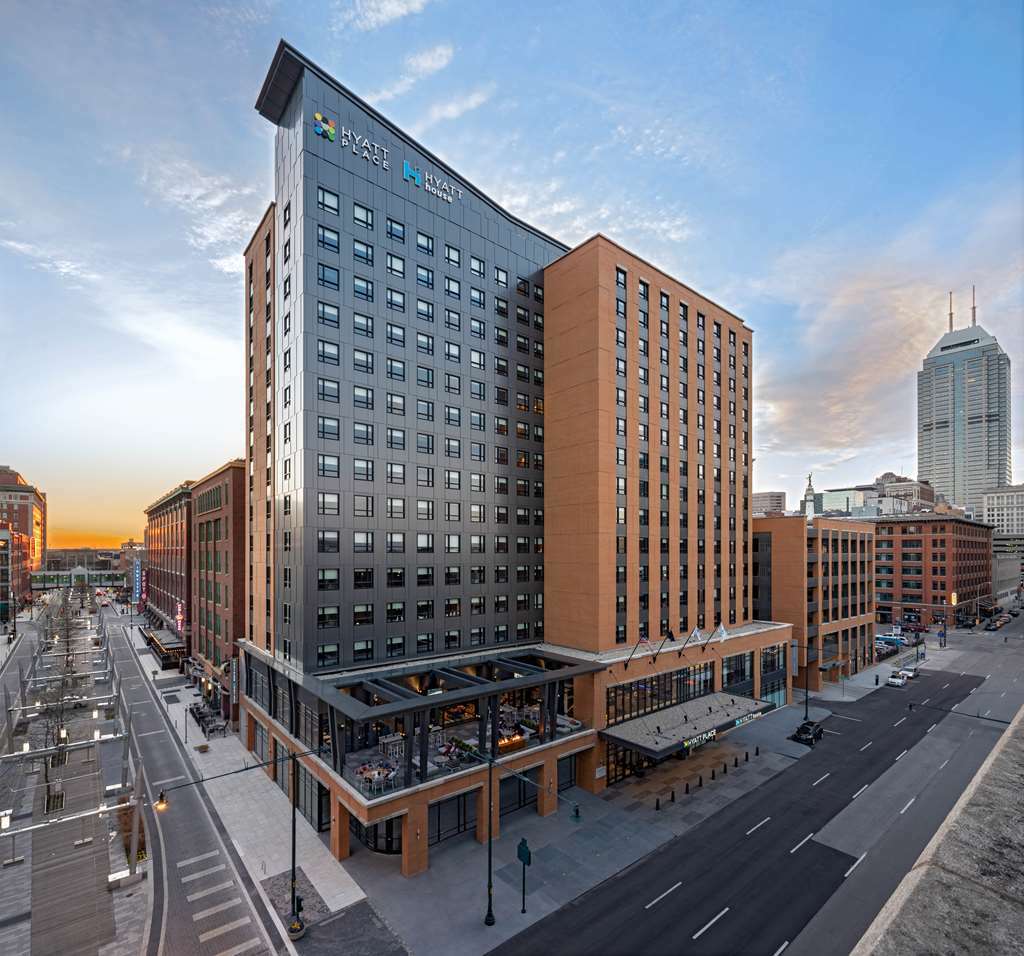 Отель Hyatt House Indianapolis Downtown Экстерьер фото